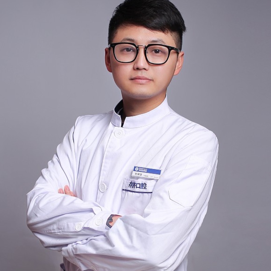 杜家佳
